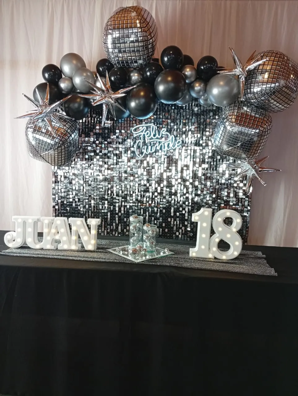 Decoración de cumpleaños por Bennu Eventos